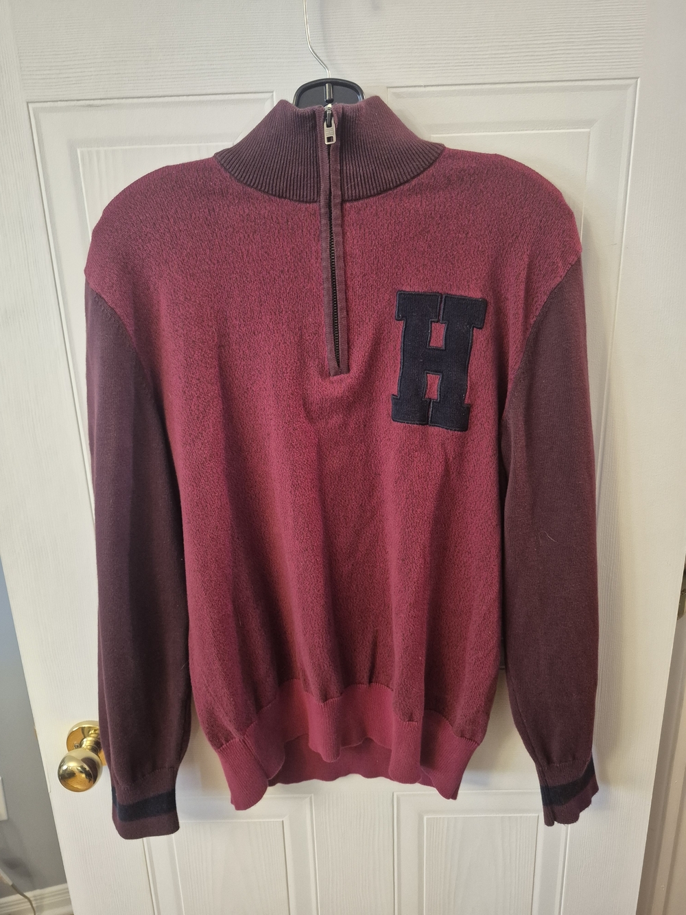 Tommy Hilfiger Mens Medium Burgundy Varsity Quarter-Zip Sweater Fleece H Patch